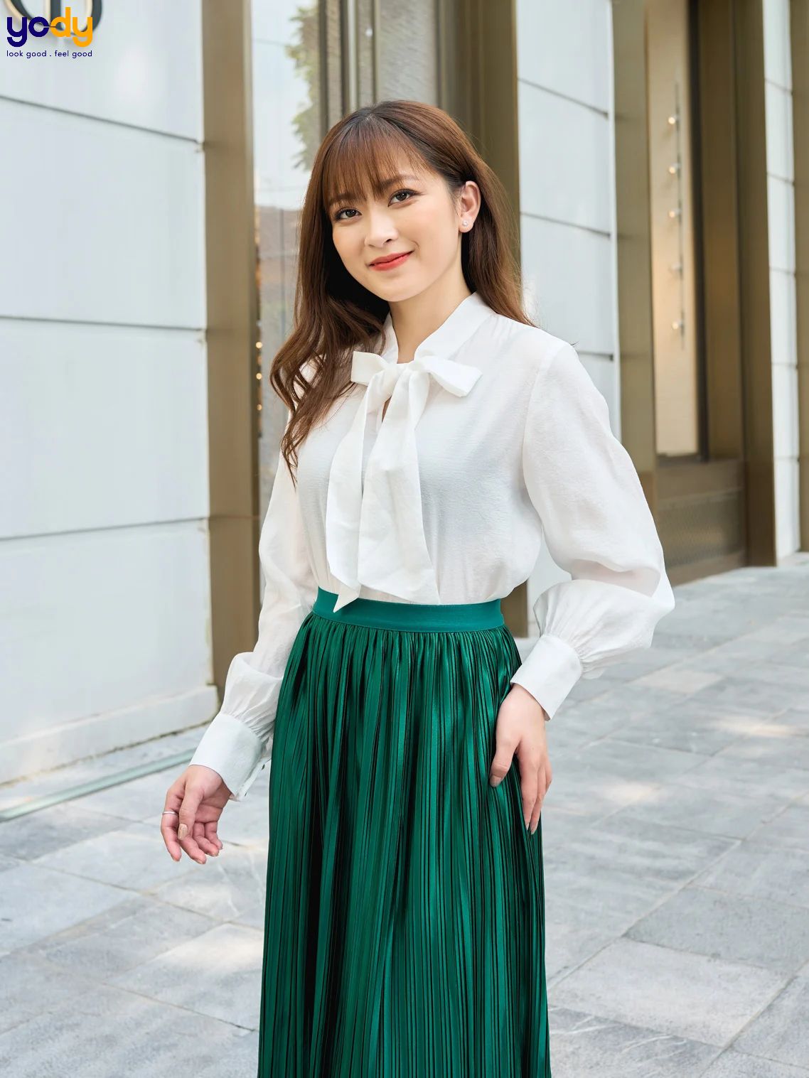 các mẫu áo sơ mi nữ cách điệu đẹp