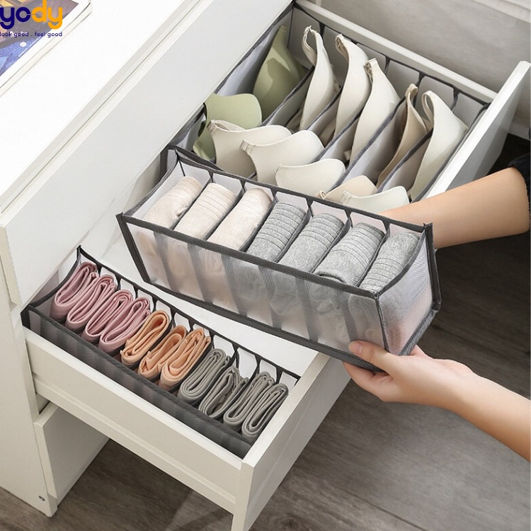 sắp xếp tủ quần áo gọn gàng