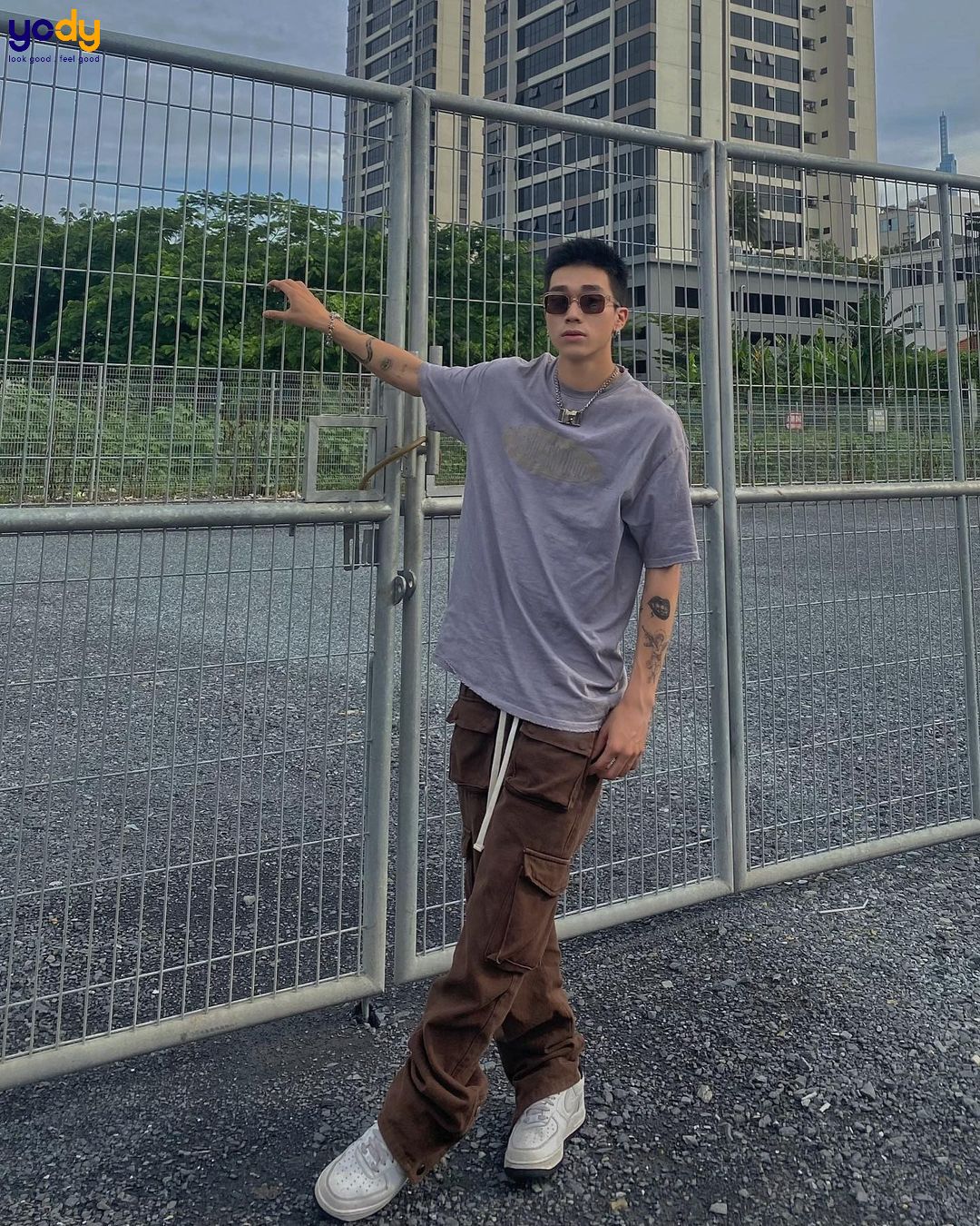 cargo pants