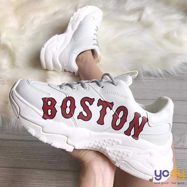Chunky Sneaker là gì