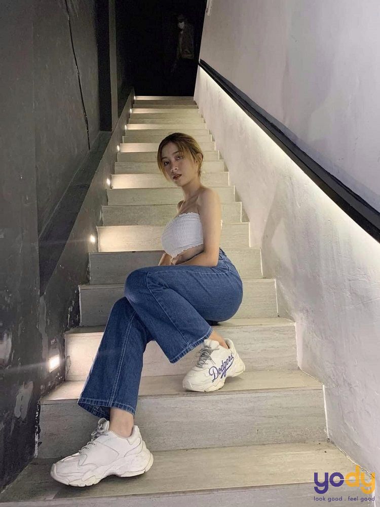 Phối đồ với giày chunky sneaker
