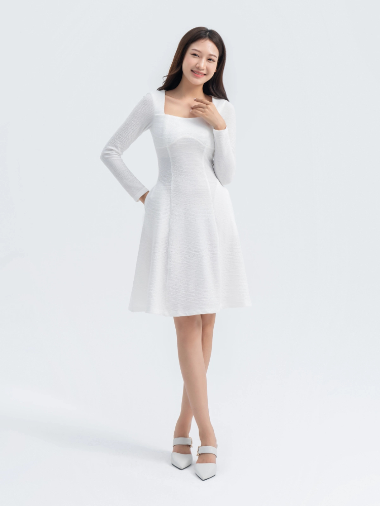 Đầm dài thanh lịch