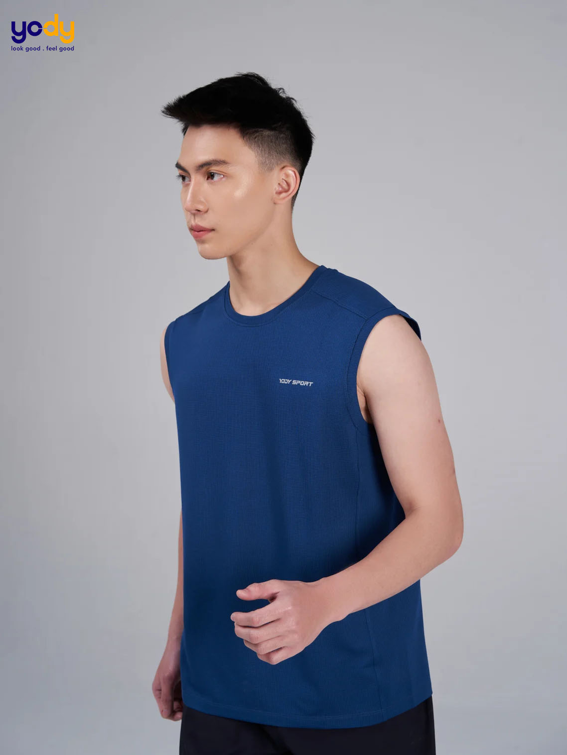Cách phối đồ áo ba lỗ trẻ trung, năng động
