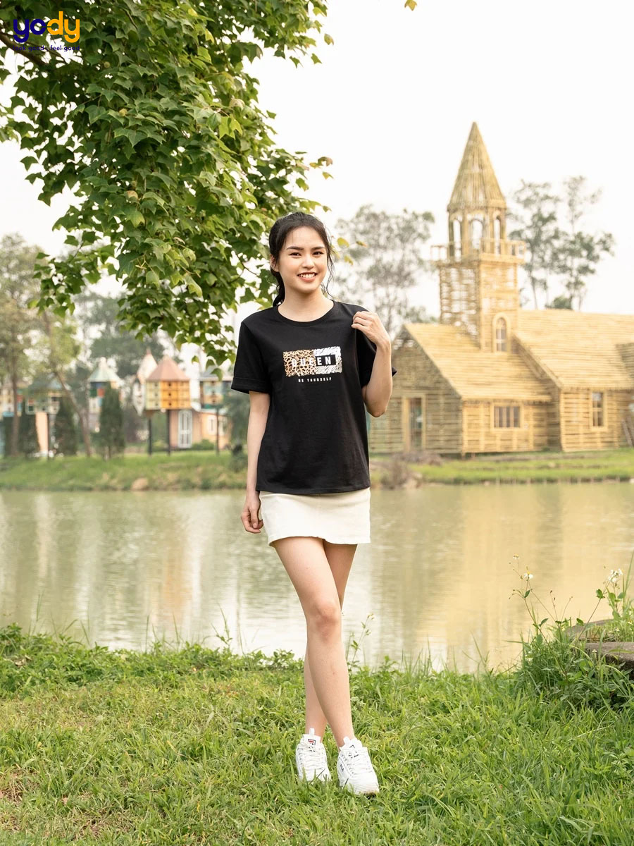 Đơn giản trong cách phối đồ với áo thun
