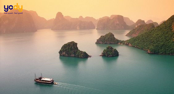 Nên đi du lịch Quảng Ninh vào thời gian nào
