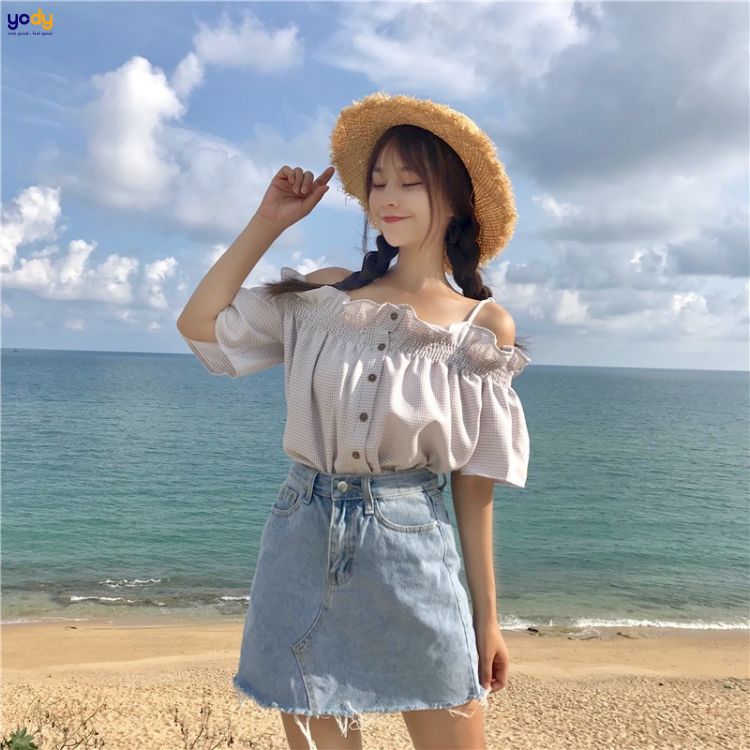 Áo trễ vai đi biển