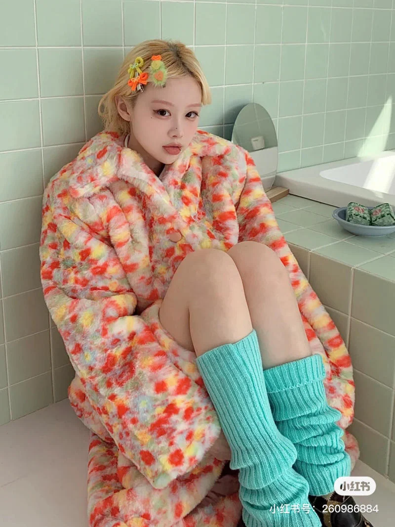 xanh ngọc hợp với màu gì
