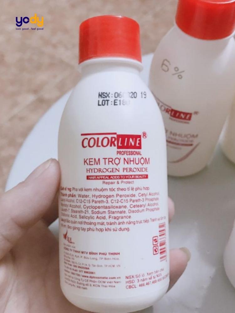 nhuộm tóc bị rát đầu