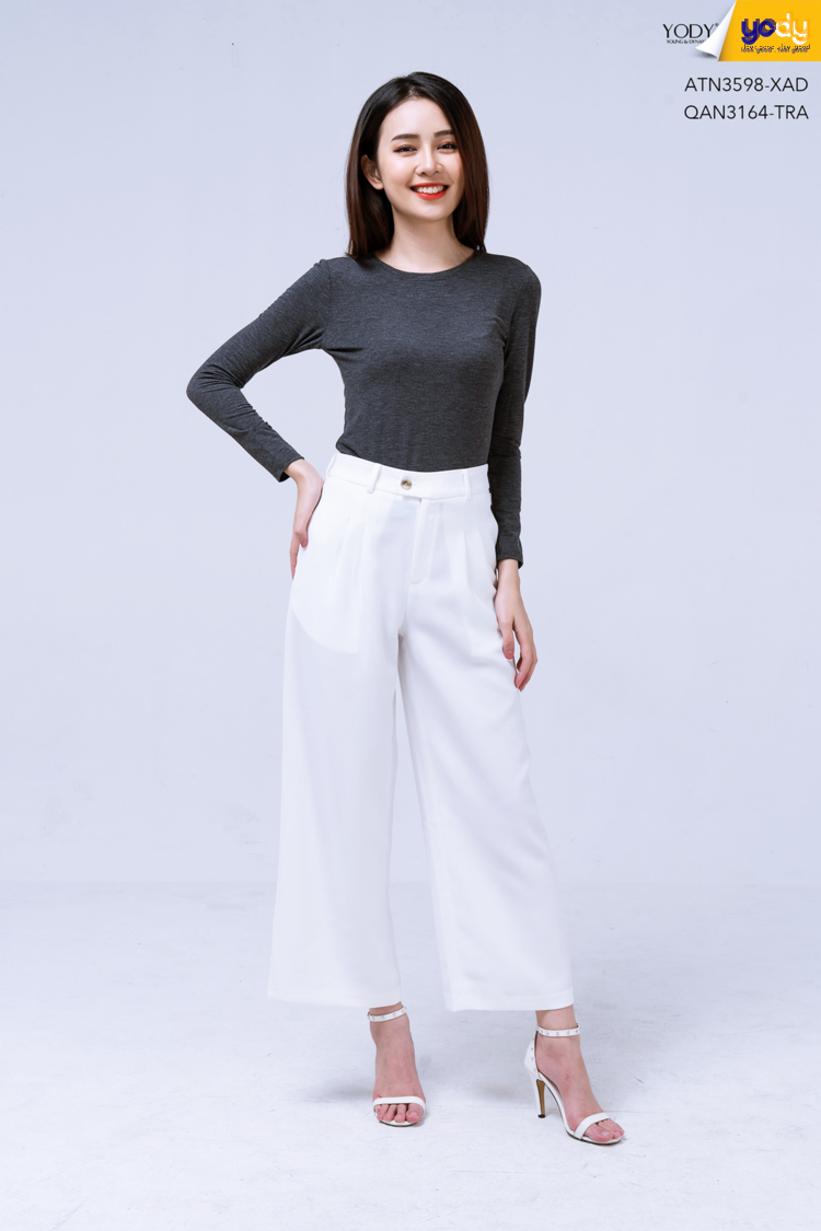 phối đồ với áo thun tay dài nữ