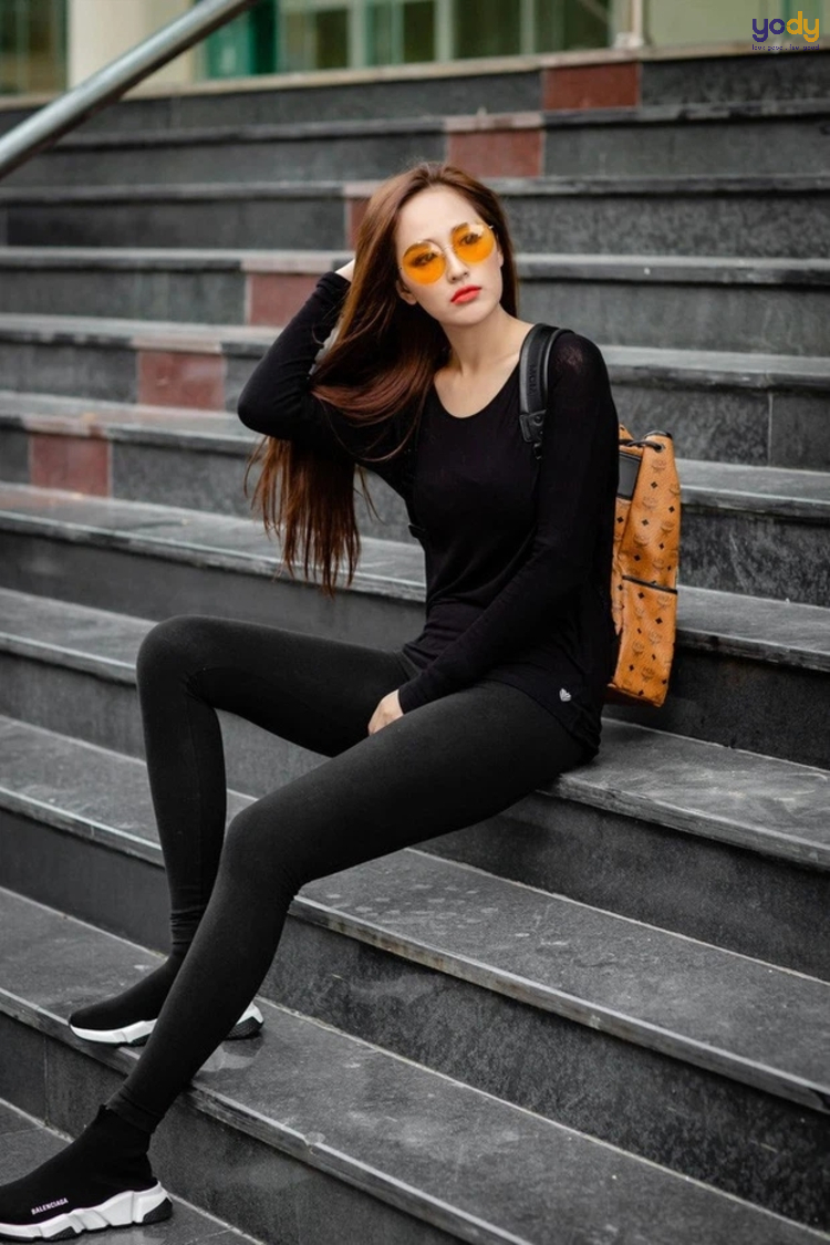 áo thun tay dài phối với quần gì
