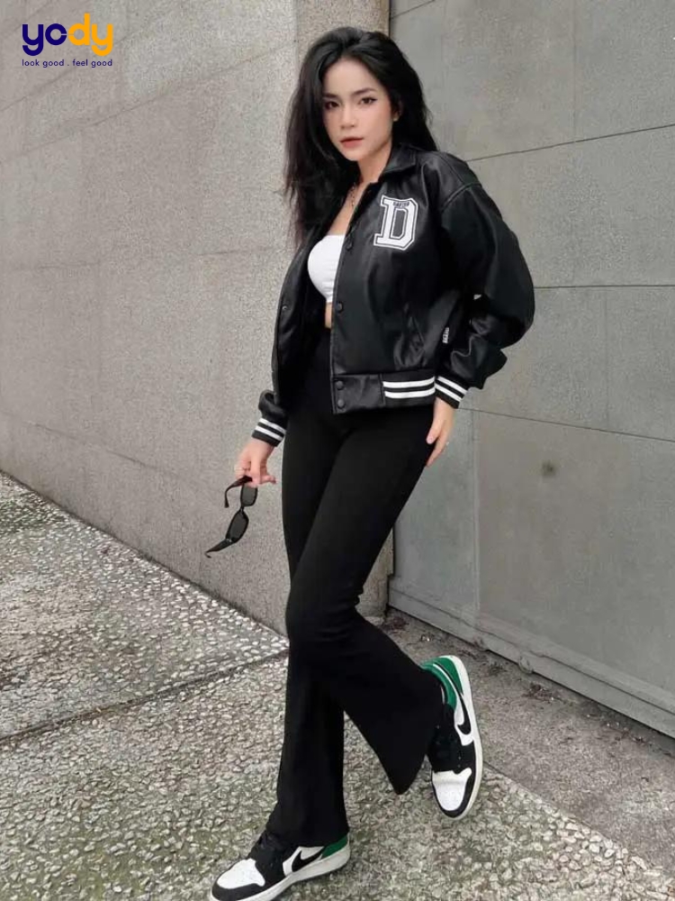 phối đồ với varsity jacket