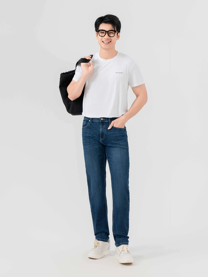 Relaxed Jeans - Các dáng quần jean nam được yêu thích