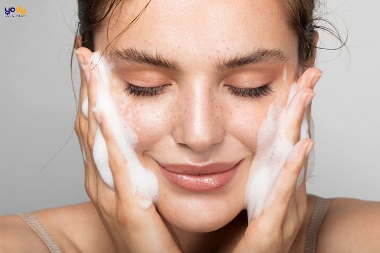 Hướng dẫn sử dụng sữa rửa mặt Ziaja chuẩn