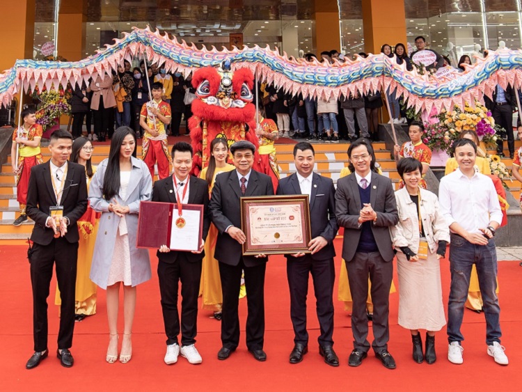 Showroom lớn nhất Đông Nam Á trong ngành thời trang - YODY Bắc Giang