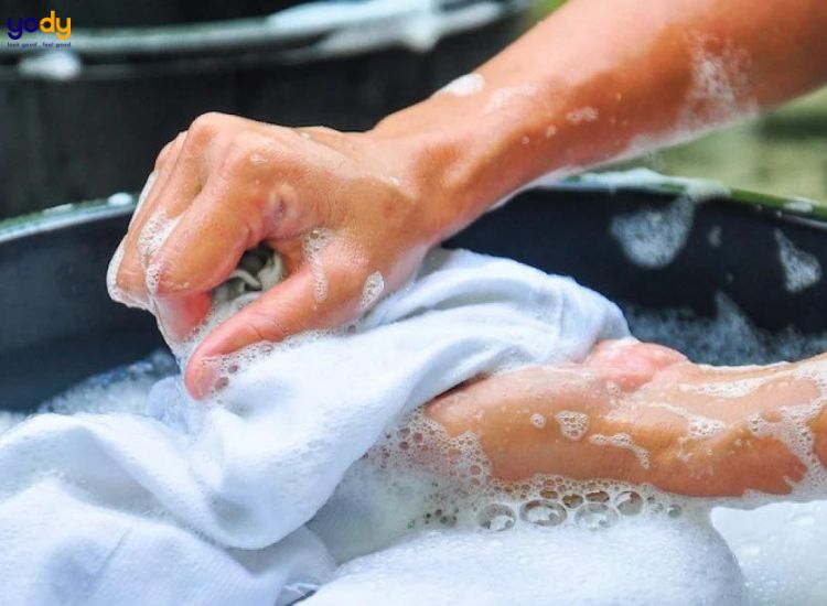 Vệ sinh vải nỉ