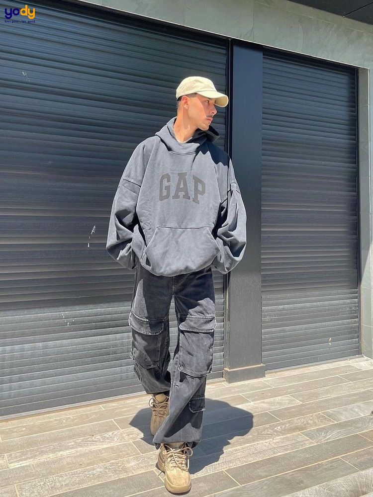 Hoodie rộng rãi