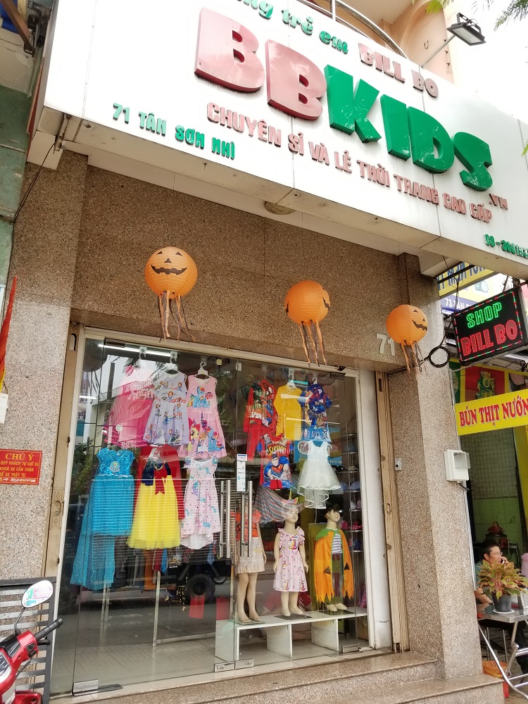 ​​​​​​​Shop quần áo trẻ em Yên Bái
