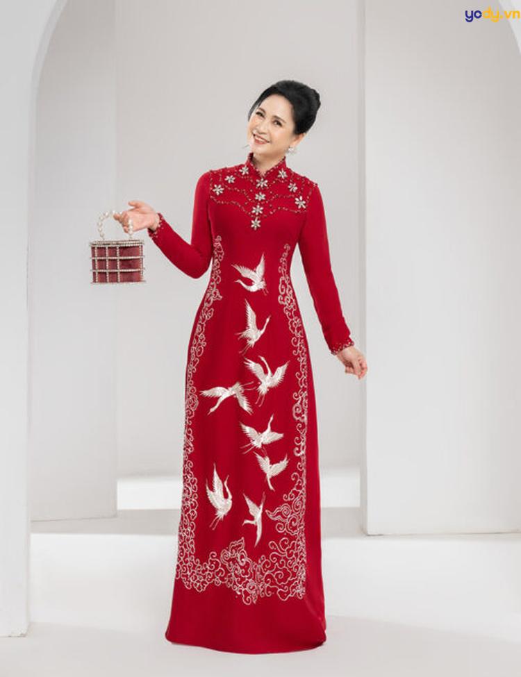 mẫu áo dài bà sui đẹp sang trọng
