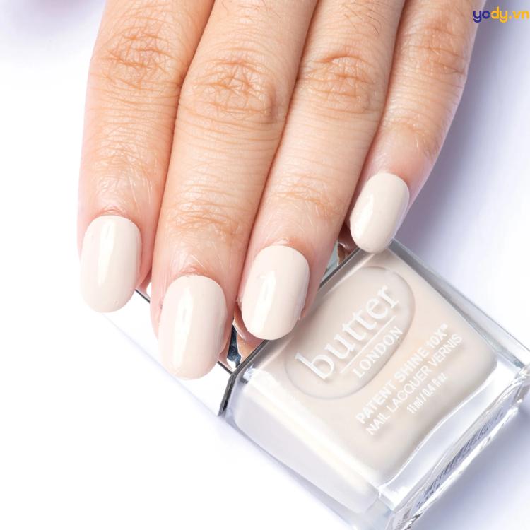 bà bầu có nên sơn móng tay gel không