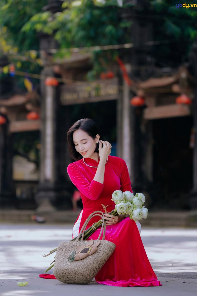 cách tạo dáng chụp ảnh áo dài tết