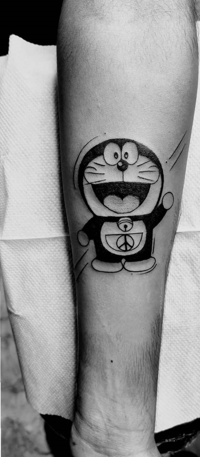 hình xăm doraemon