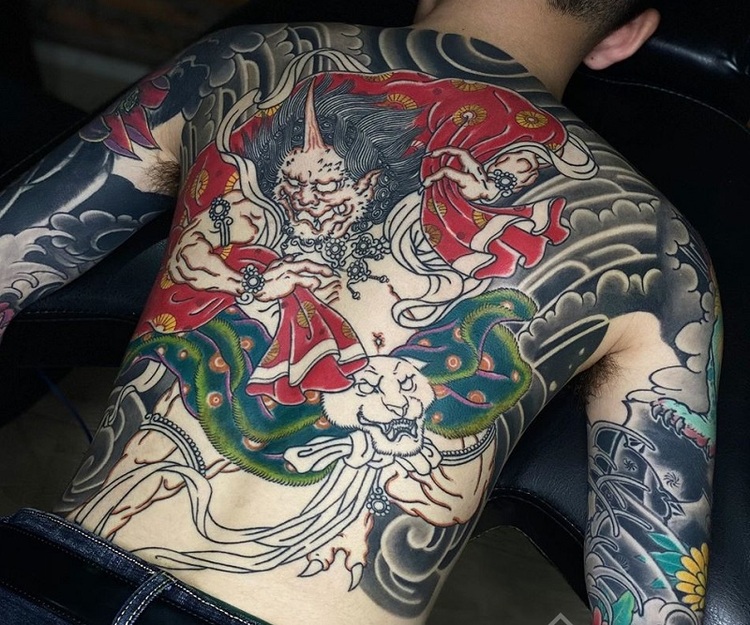 hình xăm quỷ ráp