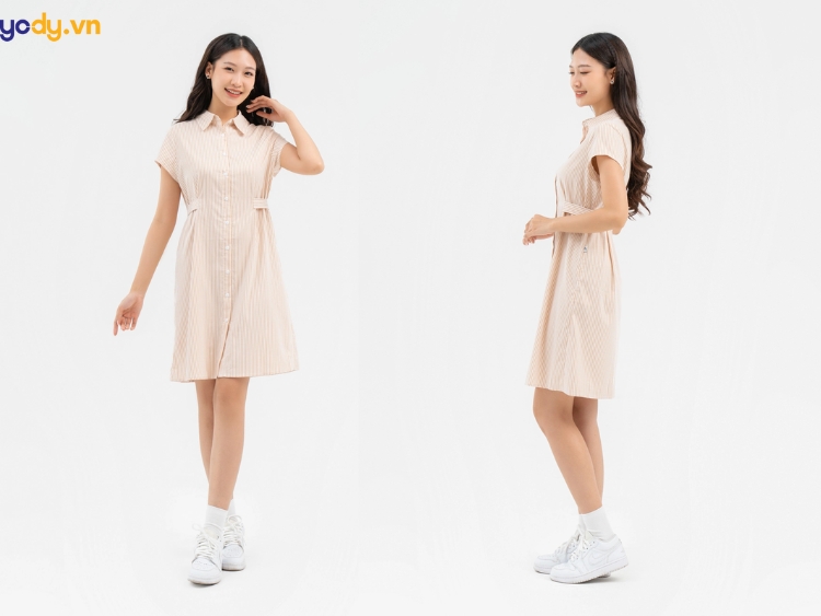 mặc váy đi giày thể thao