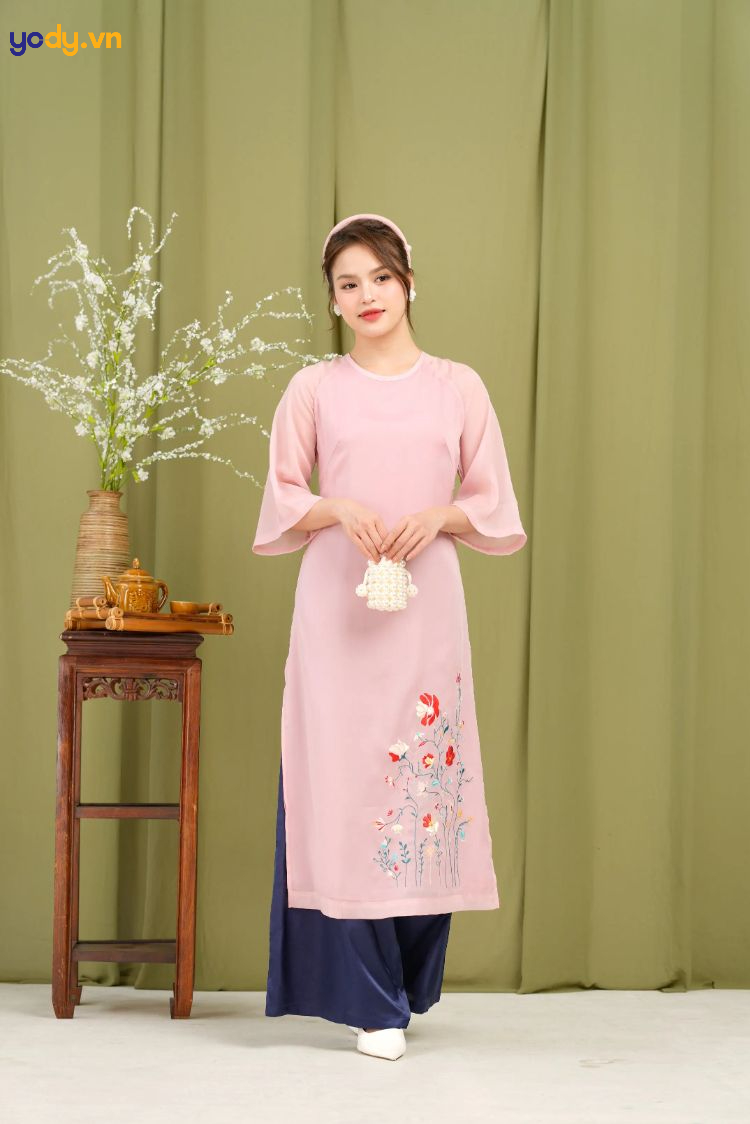 áo dài tuổi 50