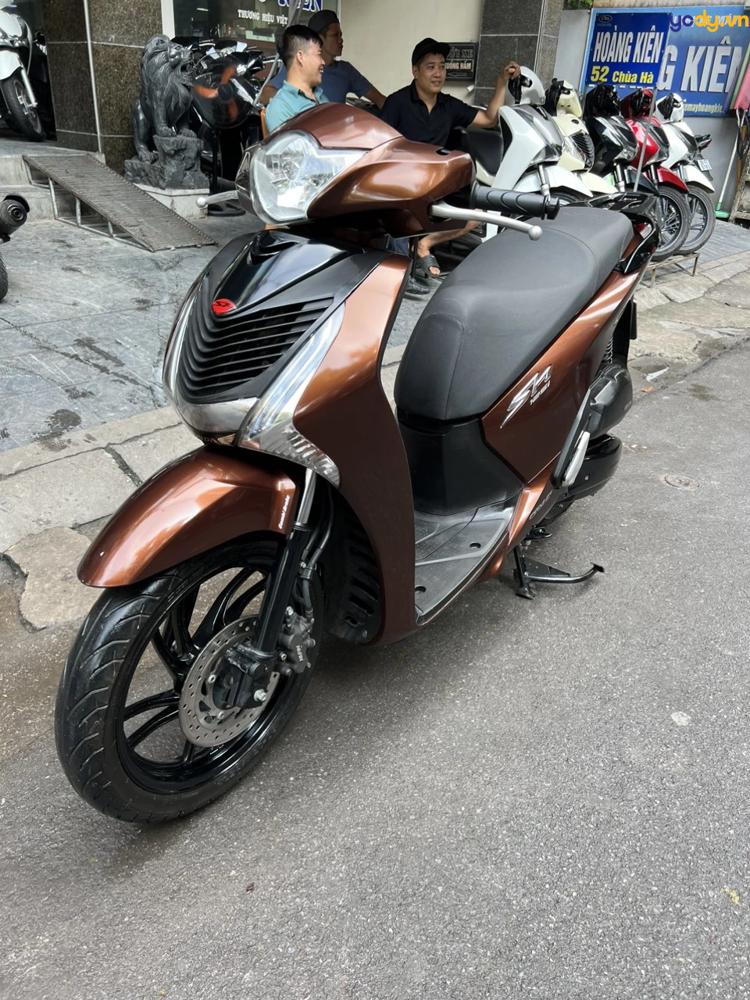 nữ 1997 hợp xe máy màu gì