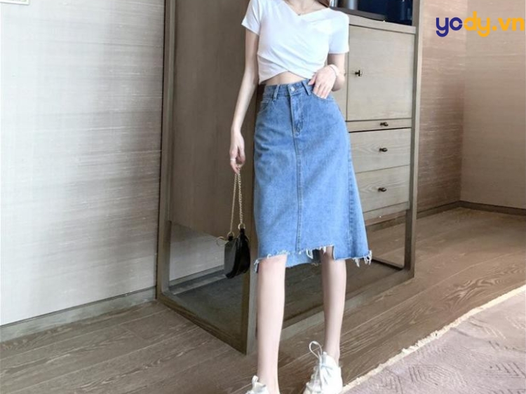 phối chân váy jean đi dám cưới