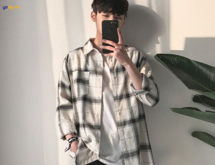 phối đồ với áo sơ mi form rộng