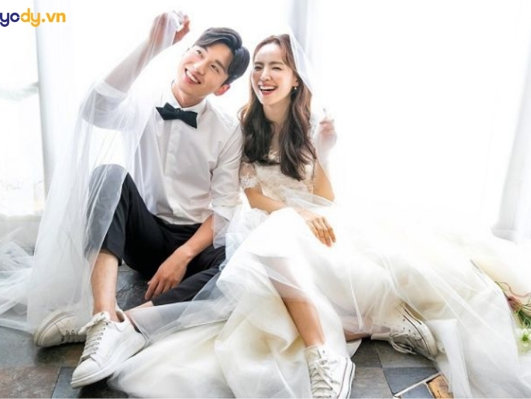 stt thông báo đám cưới